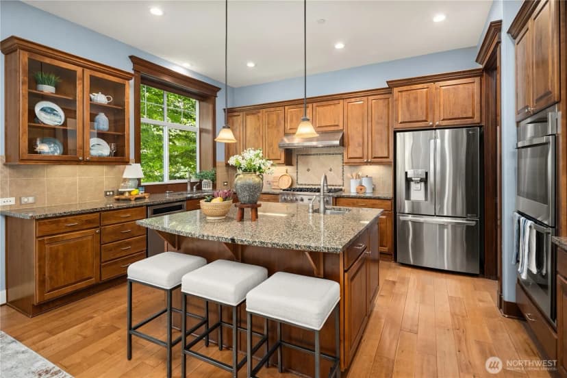 Property photo for 2534 Nw Stoney Creek Drive, Issaquah photo 10