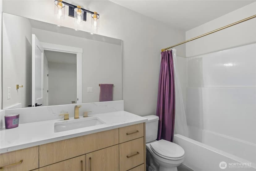 Property photo for 5070 Se Mullenix Road, Port Orchard photo 28