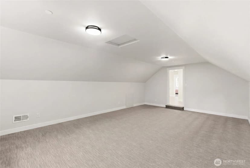 Property photo for 5070 Se Mullenix Road, Port Orchard photo 35
