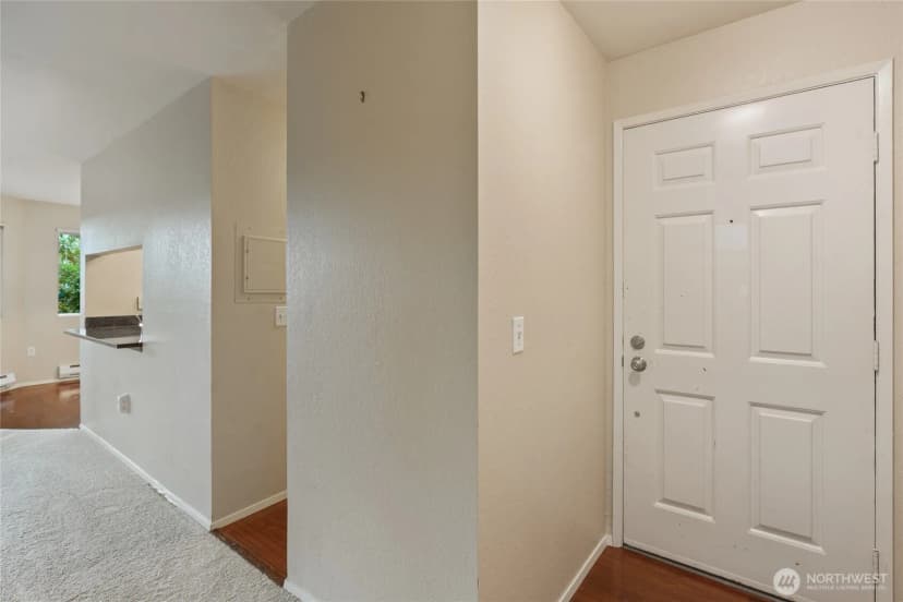 Property photo for 14620 Ne 35th Street #105, Bellevue photo 27