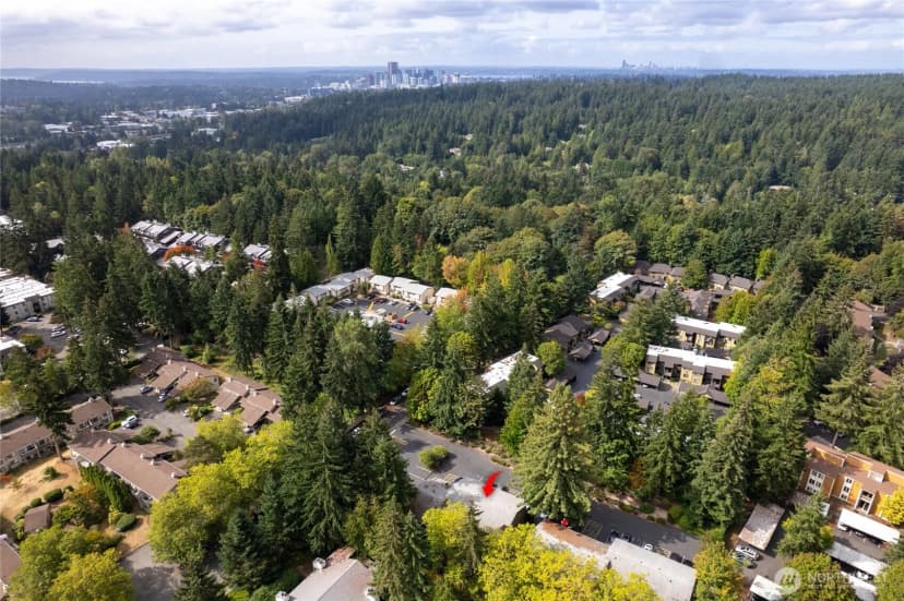 Property photo for 14620 Ne 35th Street #105, Bellevue photo 40