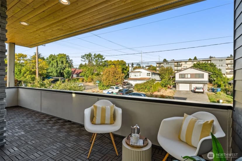 Property photo for 9251 Palatine Avenue N, Seattle photo 15