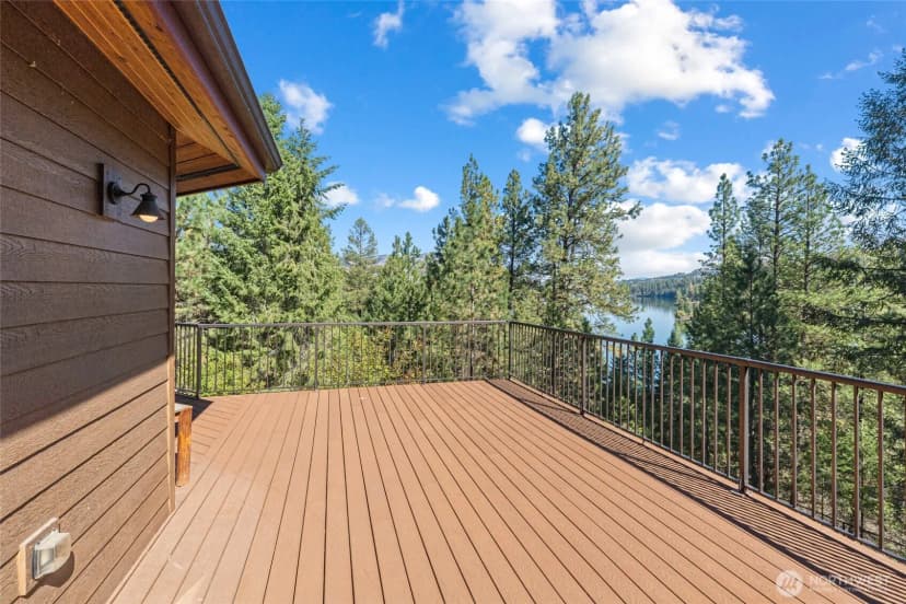 Property photo for 7 Tackle Box Road, Republic photo 32