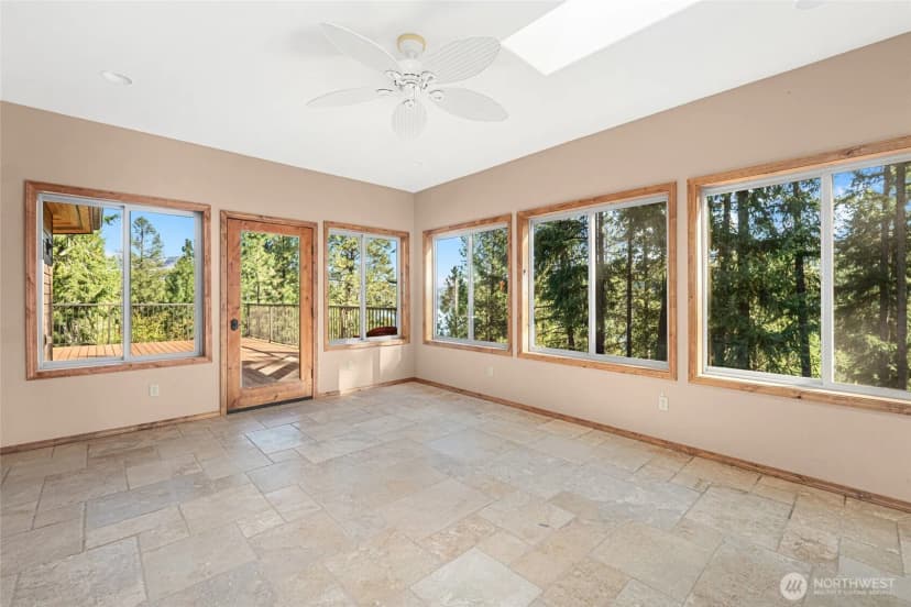 Property photo for 7 Tackle Box Road, Republic photo 21