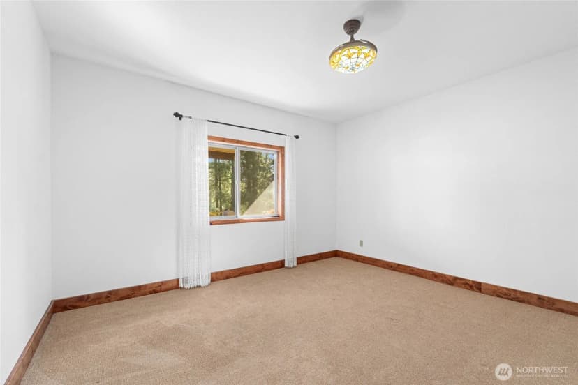Property photo for 7 Tackle Box Road, Republic photo 28
