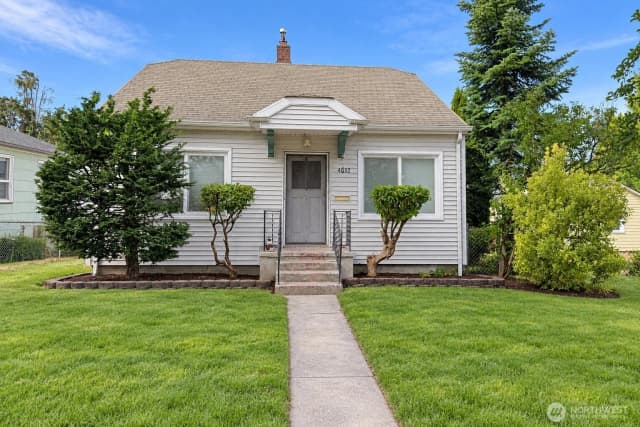 Property photo for 4032 S Bell Street, Tacoma