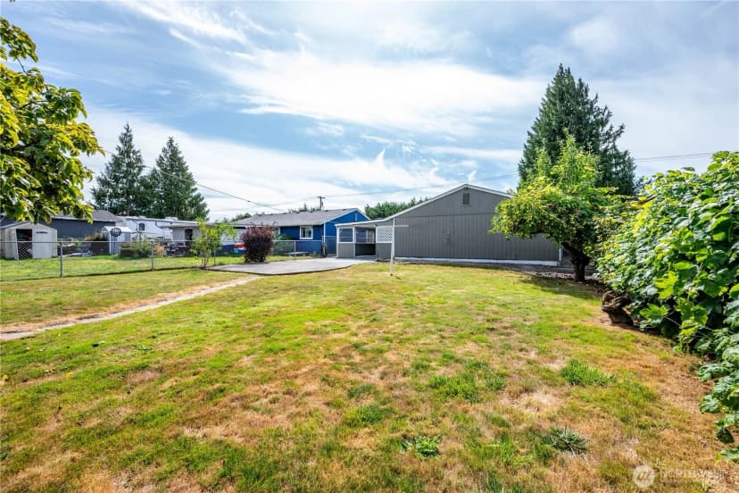Property photo for 3612 Ocean Beach Highway, Longview photo 26