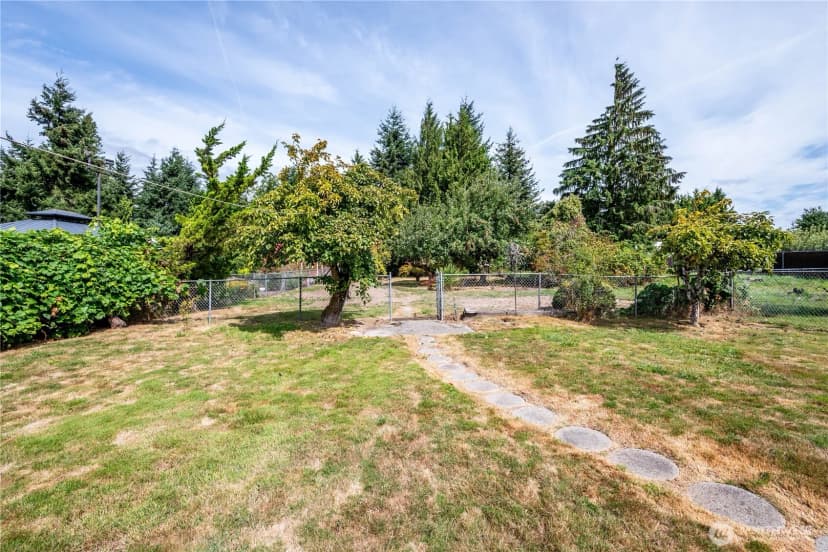 Property photo for 3612 Ocean Beach Highway, Longview photo 27