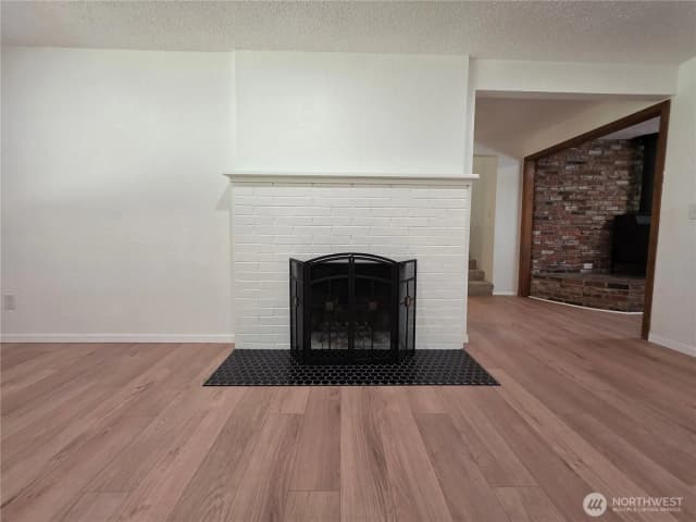 Property photo for 2407 106th Avenue E, Edgewood photo 4
