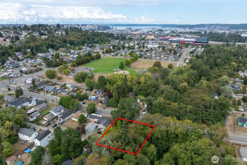 Property photo for 1656 E Fairbanks Street, Tacoma photo 5