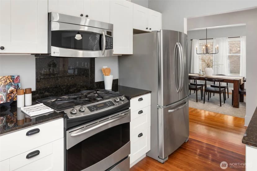 Property photo for 7705 23rd Avenue Nw, Seattle photo 10