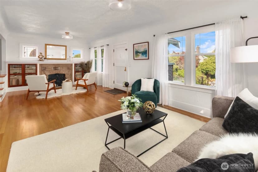 Property photo for 7705 23rd Avenue Nw, Seattle photo 3