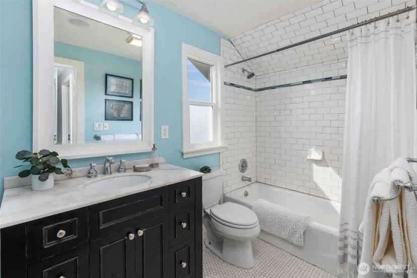 Property photo for 7705 23rd Avenue Nw, Seattle photo 17