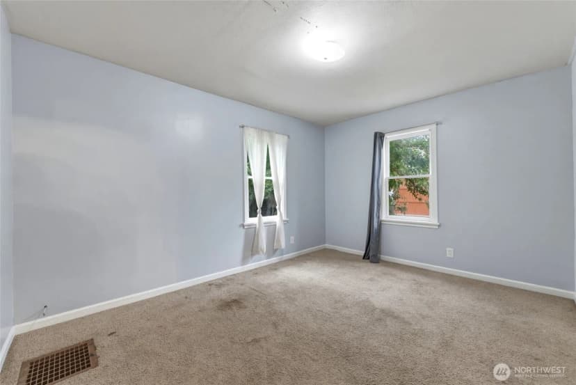 Property photo for 353 S 4th Street, Walla Walla photo 24