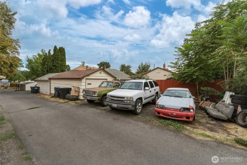 Property photo for 353 S 4th Street, Walla Walla photo 37