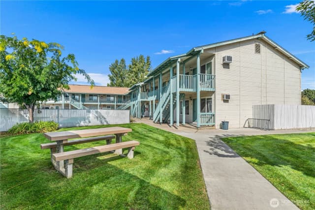 Property photo for 10 S Cove Avenue #29, Wenatchee