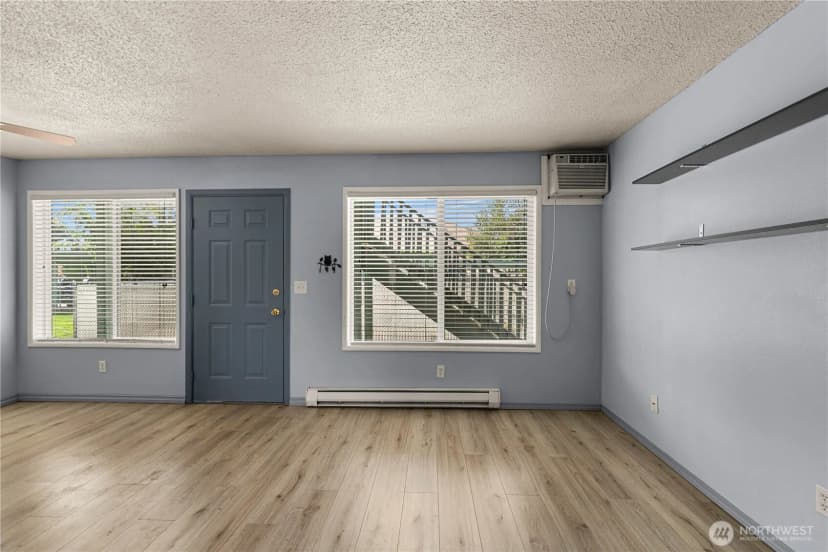 Property photo for 10 S Cove Avenue #29, Wenatchee photo 11