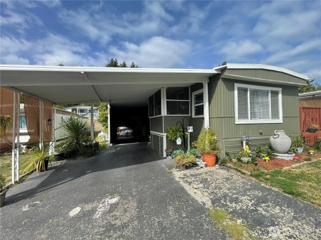 Property photo for 25739 135th Avenue Se ##27, Kent photo 3