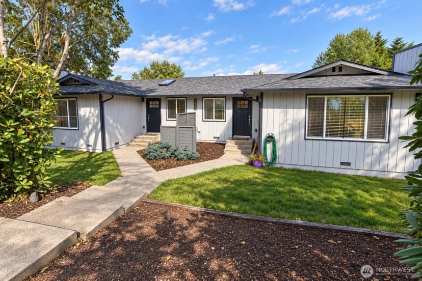 Property photo for 14213 Admiralty Way, Lynnwood