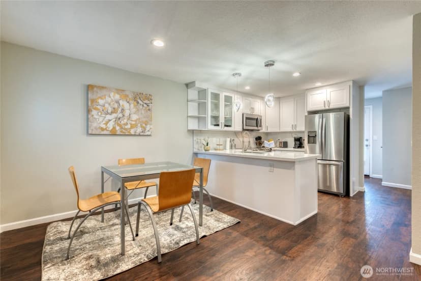Property photo for 14213 Admiralty Way, Lynnwood photo 8