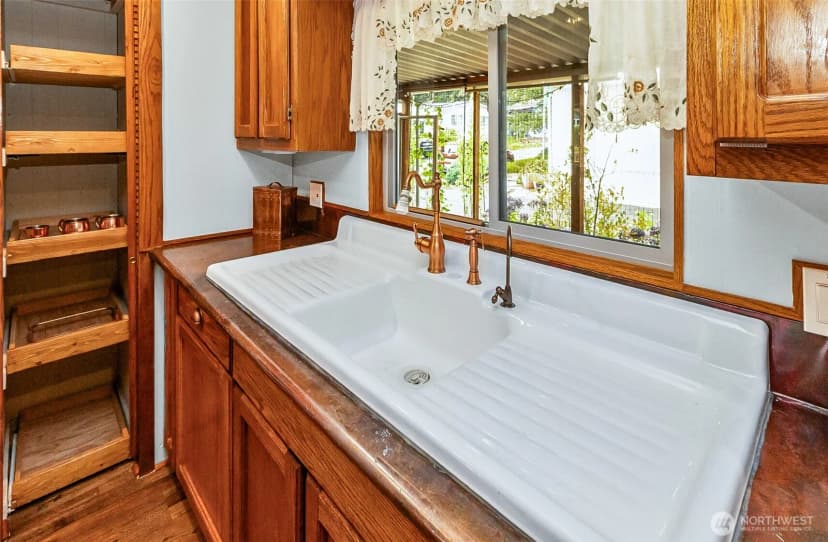 Property photo for 815 124th Street Sw #10, Everett photo 5