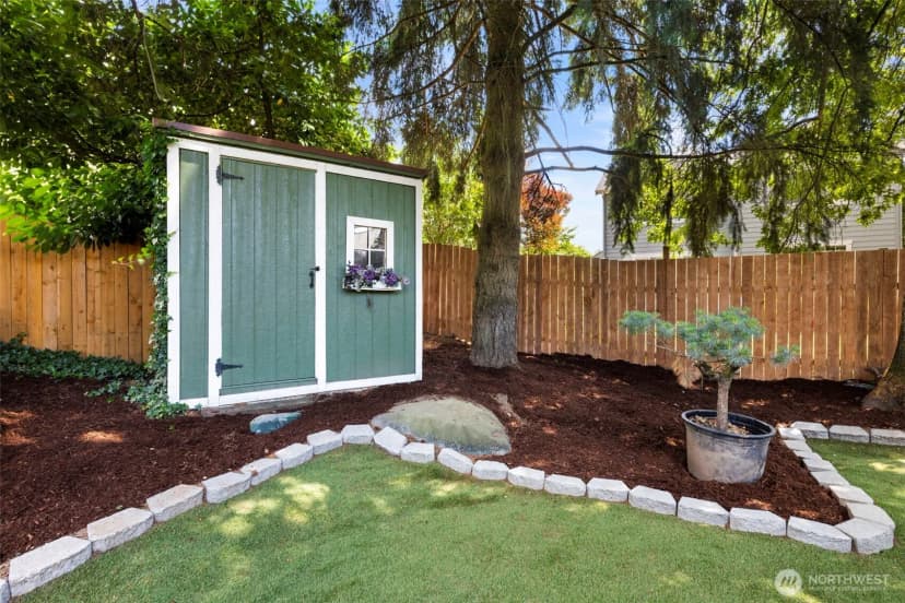 Property photo for 13236 Ne 129th Place, Kirkland photo 28