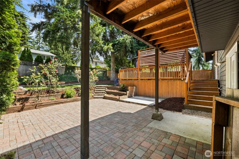 Property photo for 13236 Ne 129th Place, Kirkland photo 31