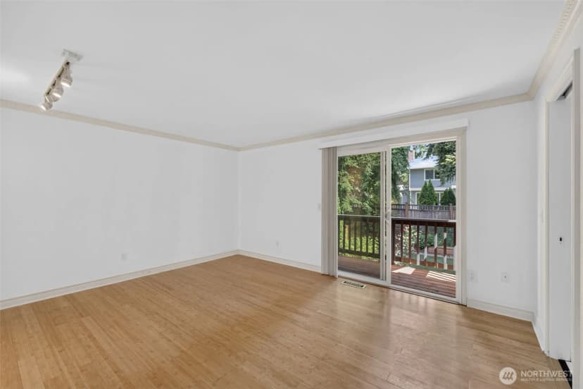 Property photo for 13236 Ne 129th Place, Kirkland photo 17
