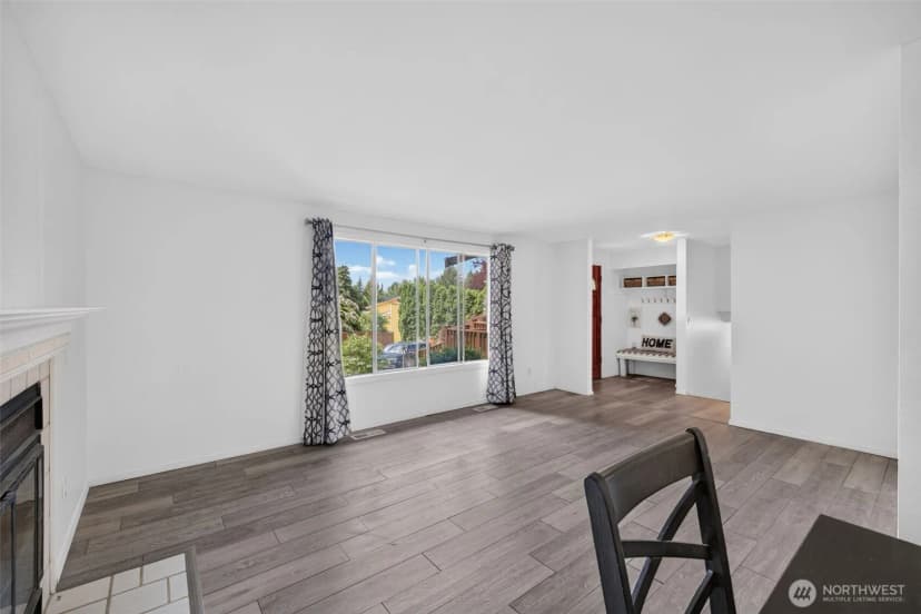 Property photo for 13236 Ne 129th Place, Kirkland photo 7
