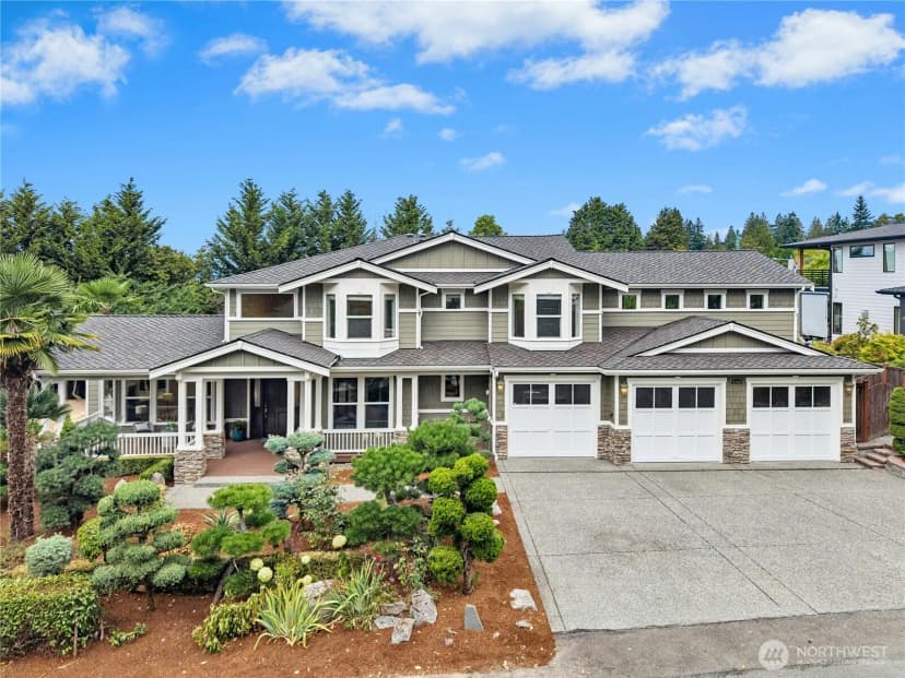 Property photo for 9106 Ne 32nd Street, Yarrow Point photo 2