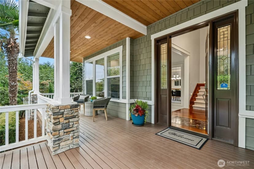 Property photo for 9106 Ne 32nd Street, Yarrow Point photo 3