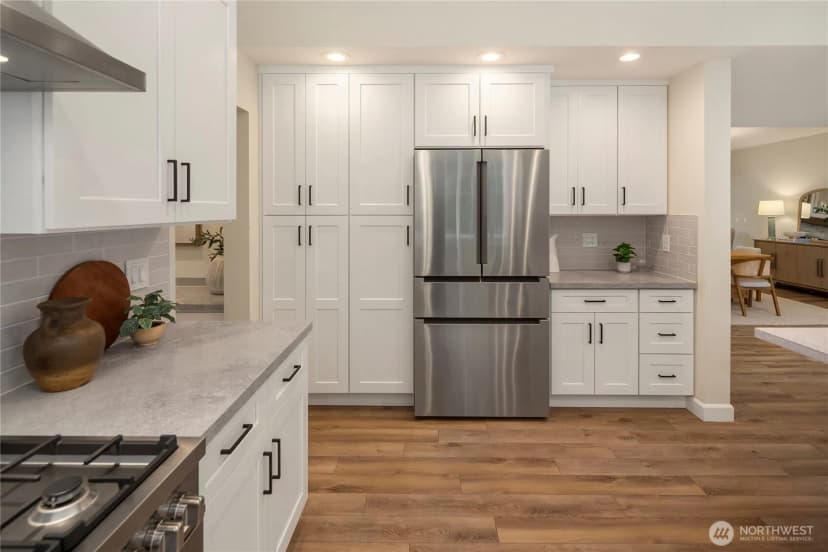 Property photo for 2609 E Beaver Lake Drive Se, Sammamish photo 16
