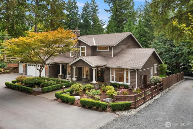 Property photo for 2609 E Beaver Lake Drive Se, Sammamish photo 2