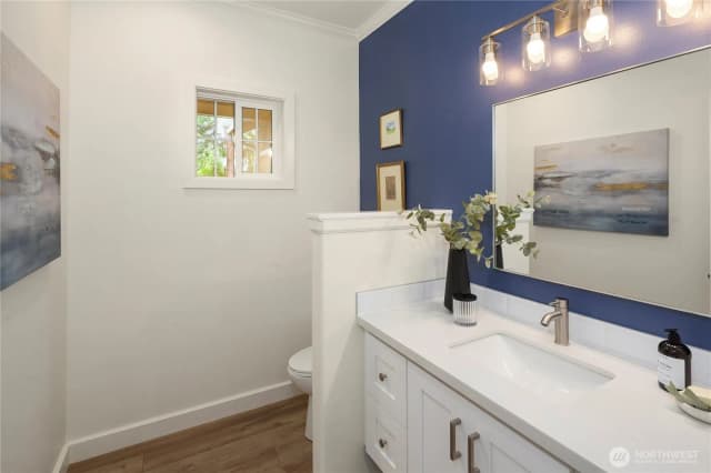 Property photo for 2609 E Beaver Lake Drive Se, Sammamish photo 5