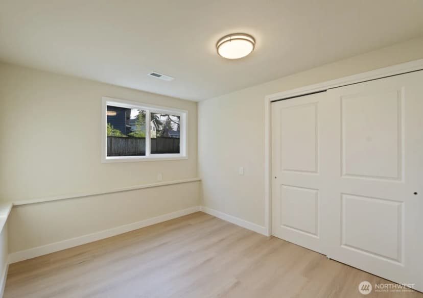 Property photo for 14522 Ne 5th Street, Bellevue photo 15