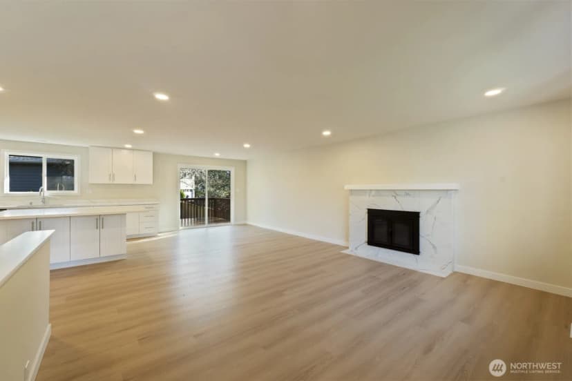 Property photo for 14522 Ne 5th Street, Bellevue photo 7