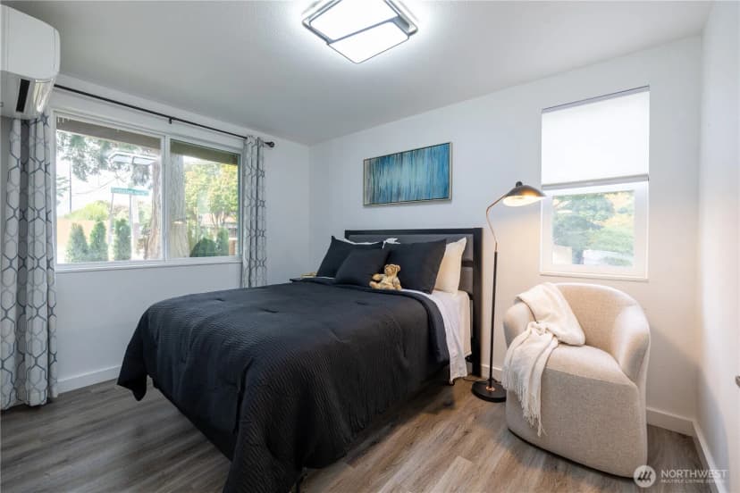 Property photo for 12756 Evanston Avenue N, Seattle photo 9