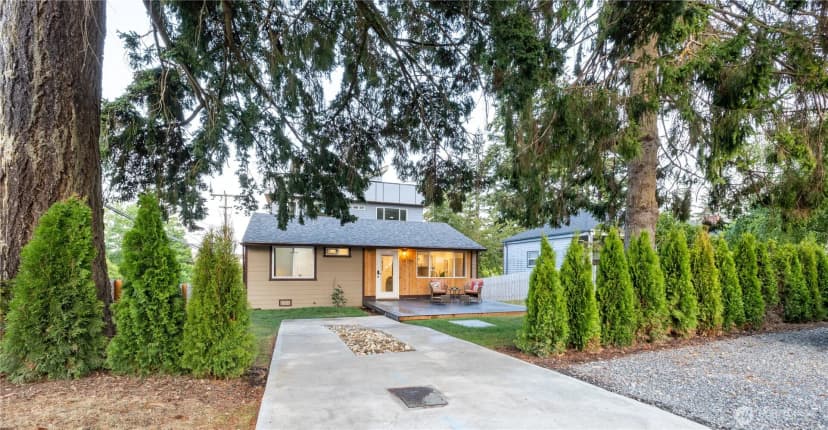 Property photo for 12756 Evanston Avenue N, Seattle photo 11