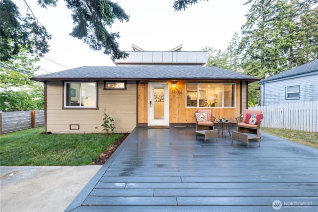 Property photo for 12756 Evanston Avenue N, Seattle