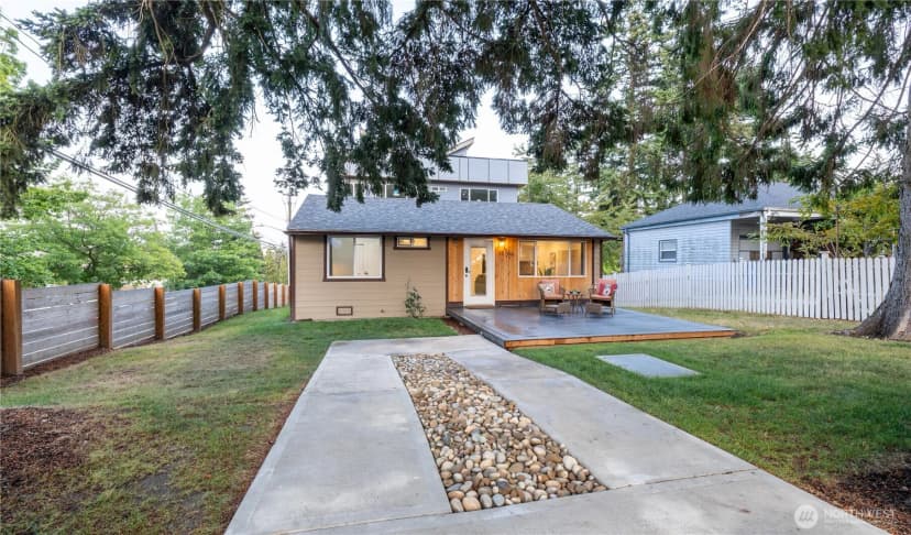 Property photo for 12756 Evanston Avenue N, Seattle photo 7