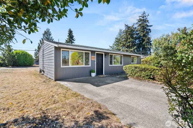 Property photo for 10224 Lila Lane Sw, Lakewood photo 4