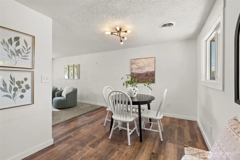 Property photo for 10224 Lila Lane Sw, Lakewood photo 13