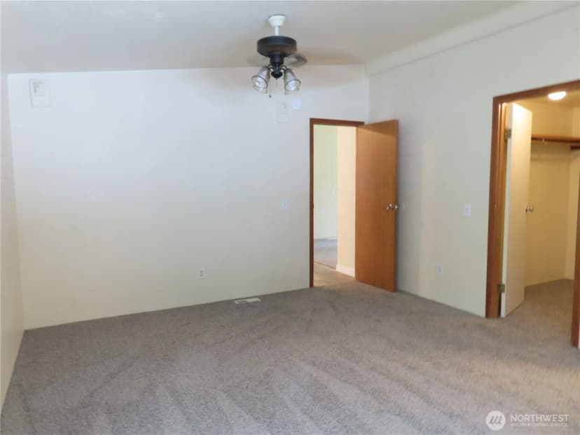 Property photo for 17110 119th Place Ne, Arlington photo 9