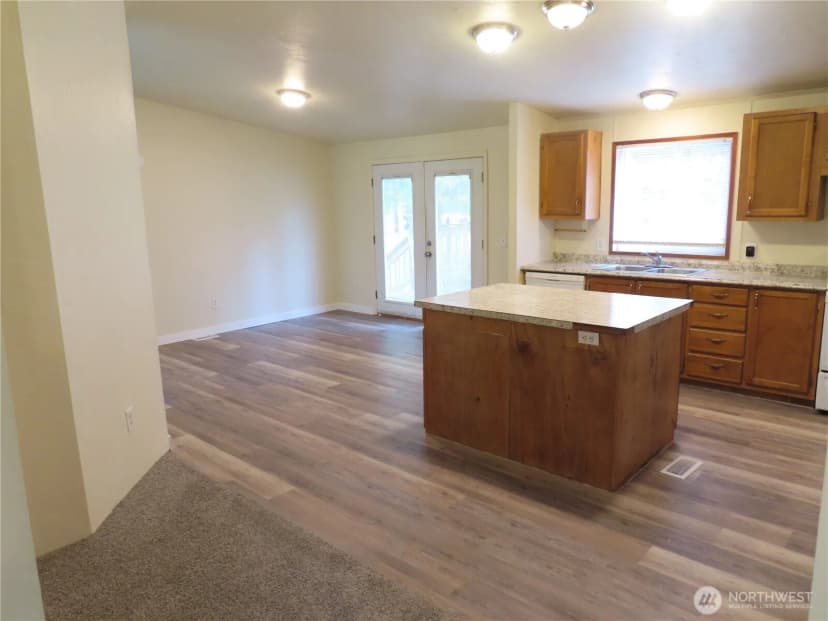 Property photo for 17110 119th Place Ne, Arlington photo 8