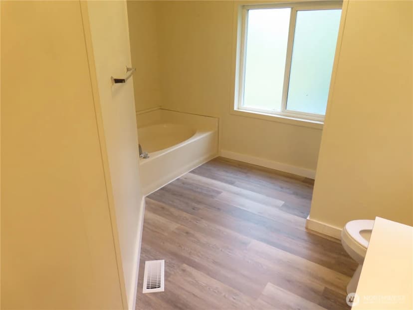 Property photo for 17110 119th Place Ne, Arlington photo 10