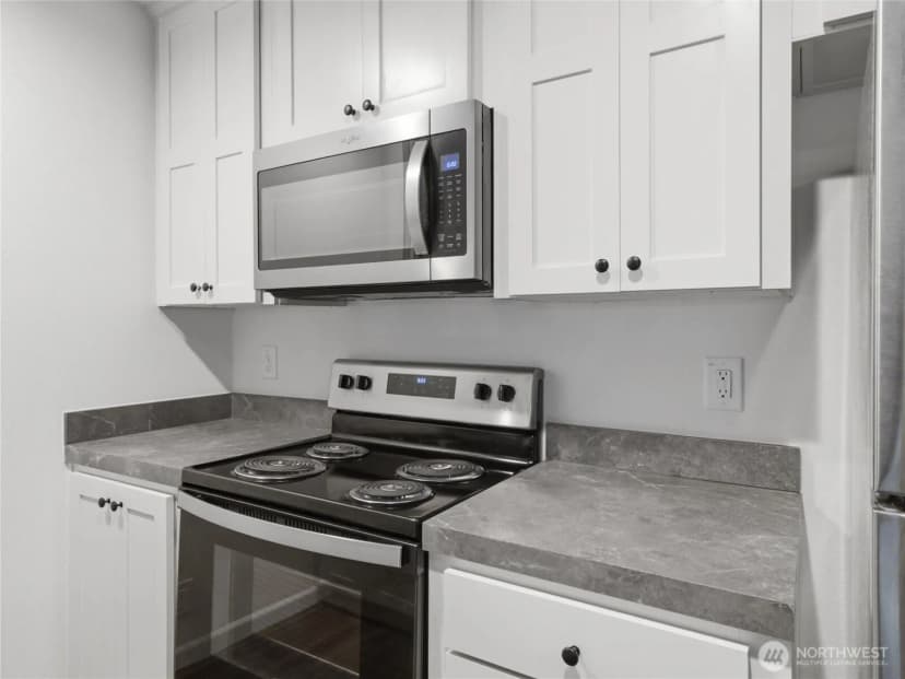 Property photo for 9430 Case Road Sw #20, Olympia photo 16