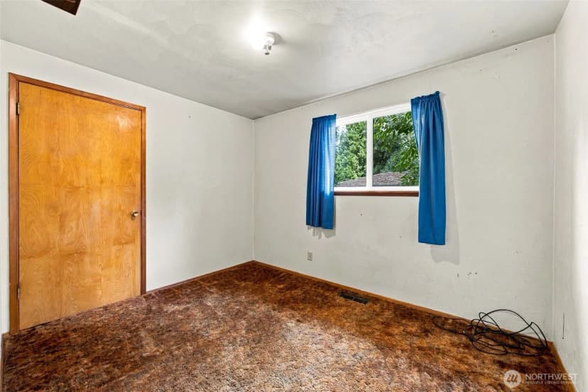 Property photo for 5017 19th Avenue Se, Lacey photo 11