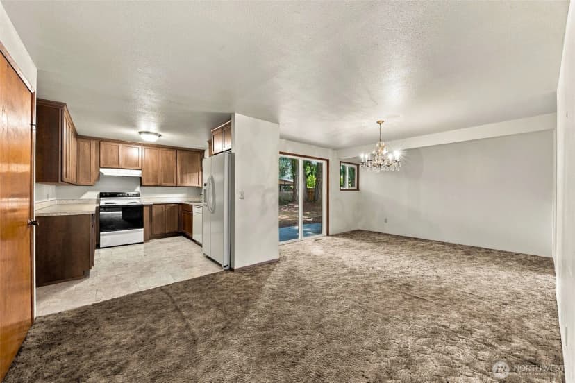 Property photo for 5017 19th Avenue Se, Lacey photo 6