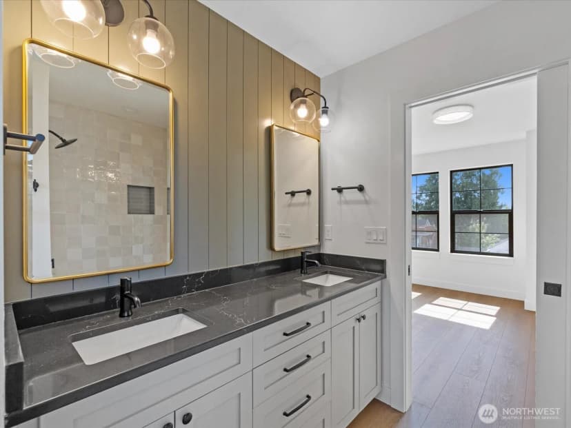 Property photo for 2815 25th Street #c, Everett photo 18