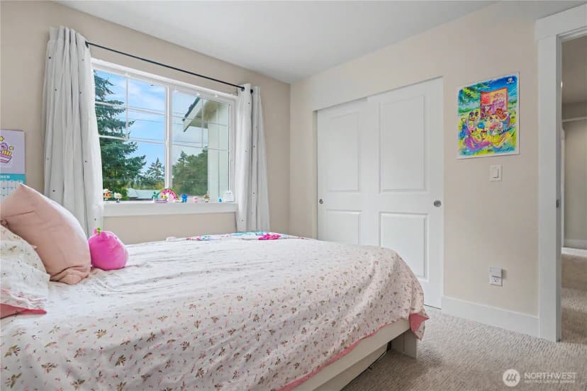 Property photo for 1427 114th Avenue E, Edgewood photo 28